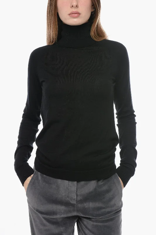 Armarium Solid Color Turtleneck Sweater